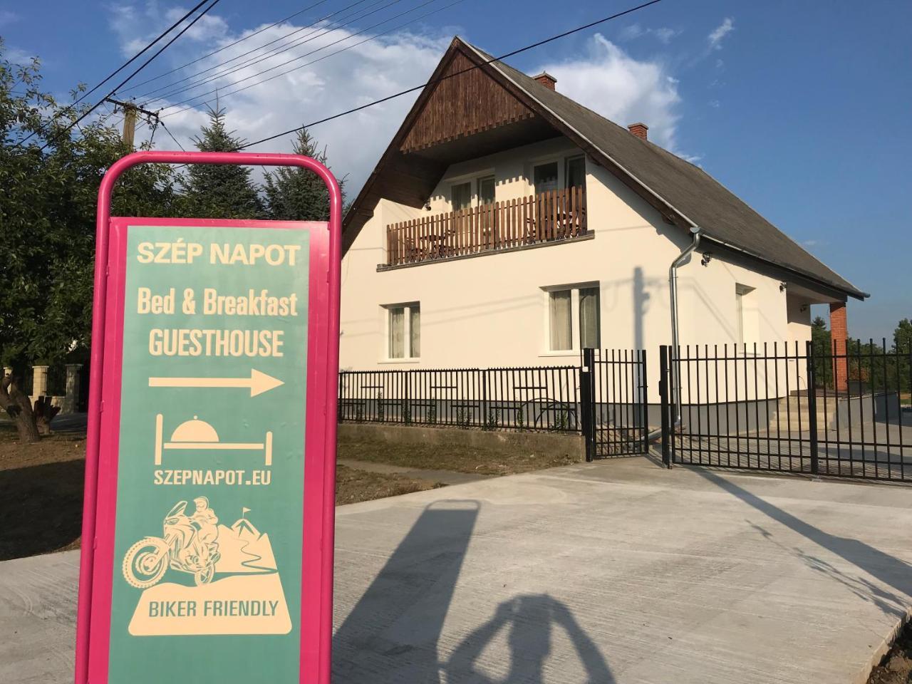 Szep Napot Vendeghaz Hotel Tordas Buitenkant foto
