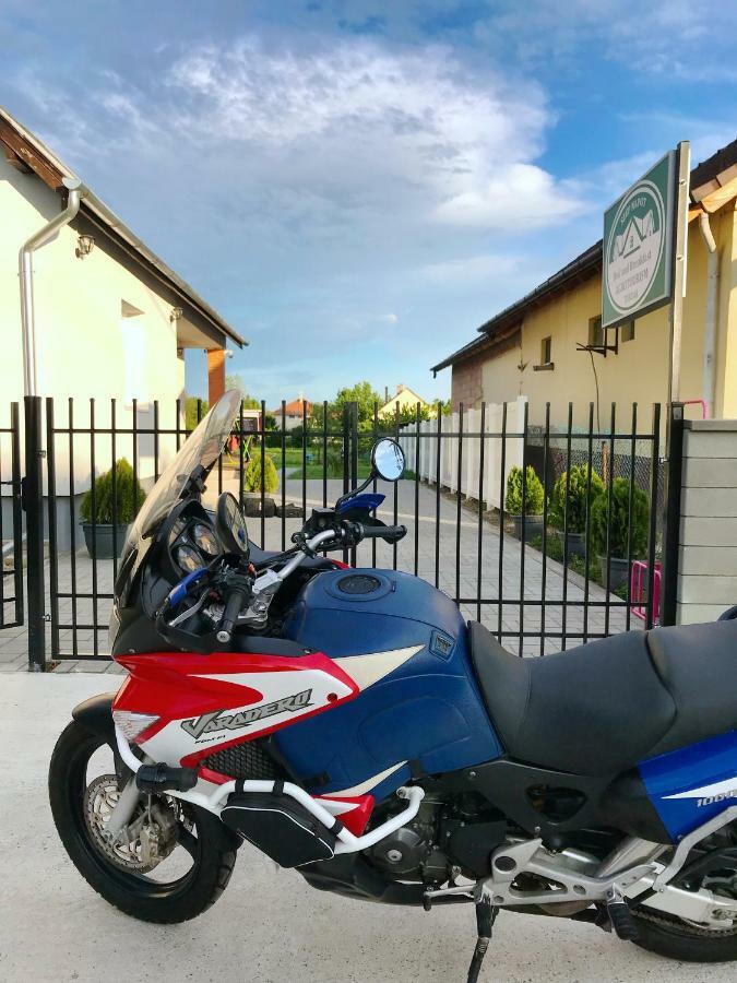 Szep Napot Vendeghaz Hotel Tordas Buitenkant foto